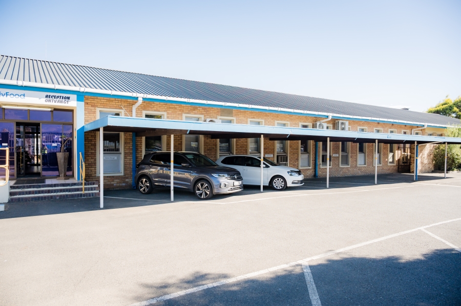 To Let Commercial Property for Rent in Dal Josafat Western Cape